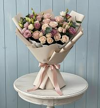 Букет цветов из:  Розы и Лизиантусы в Копанище