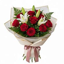 Букет цветов из:  Лилии и Розы в Копанище