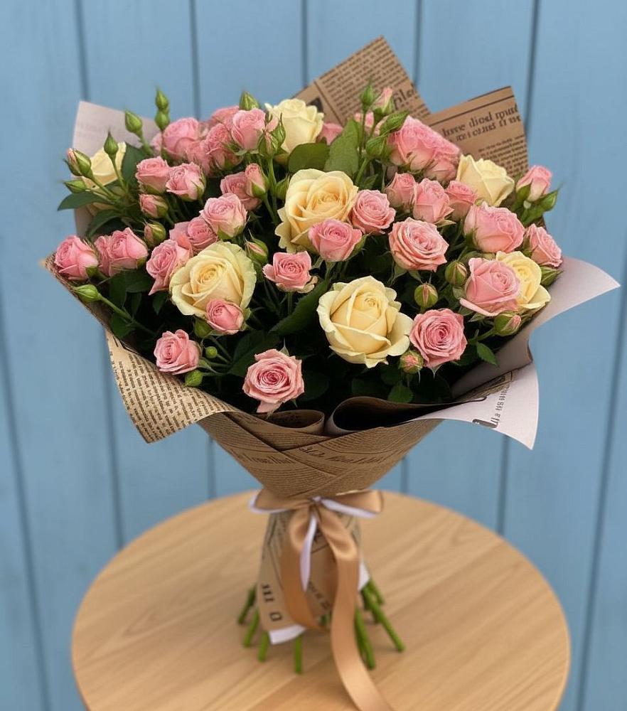 Букет цветов из: Розы в Копанище