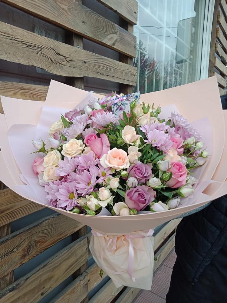 Букет цветов из: Розы и Хризантемы в Копанище