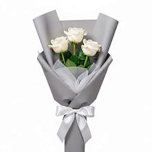 Букет 3 белые розы в Копанище