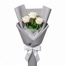 Букет 3 белые розы в Копанище