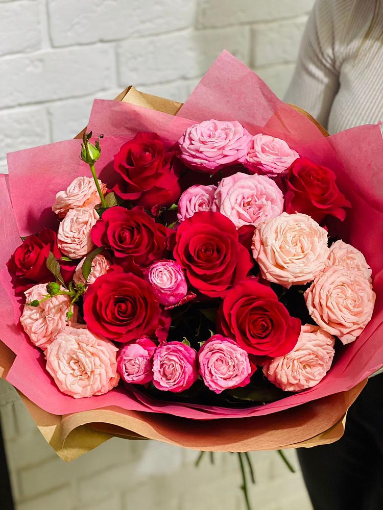 Букет цветов из: Розы в Копанище