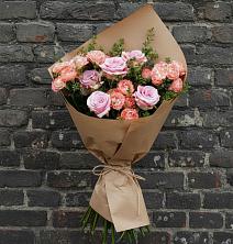 Букет цветов из:  Розы в Копанище