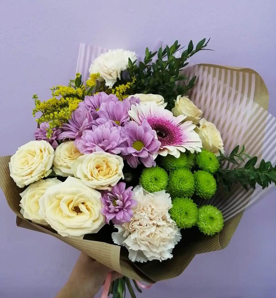 Букет цветов из: Хризантемы, Розы, Гвоздики и Герберы в Копанище