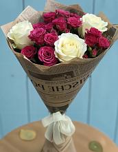 Букет цветов из:  Розы в Копанище