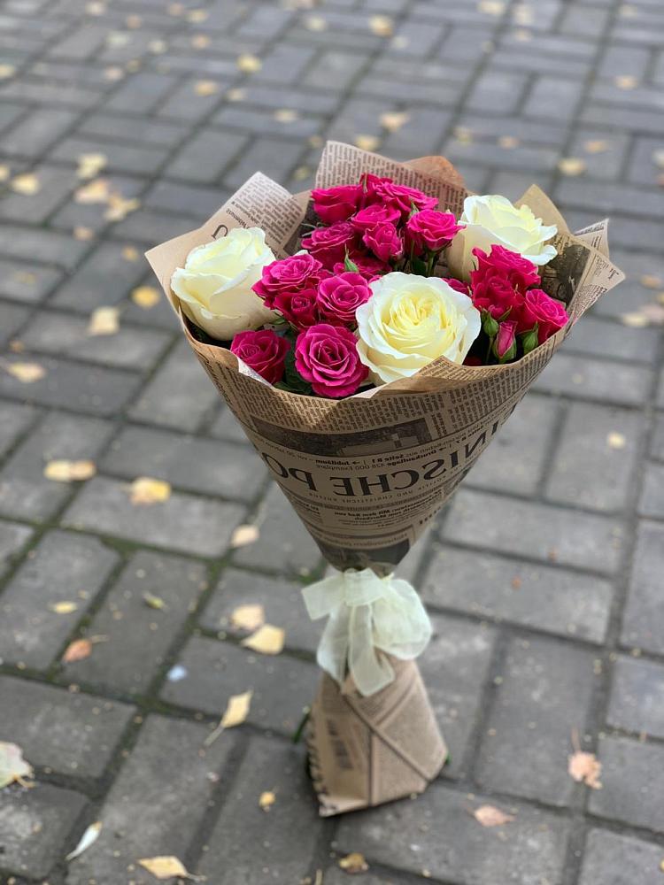 Букет цветов из: Розы в Копанище