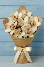 Букет цветов из:  Орхидеи и Розы в Копанище