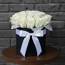 Цветочная композиция из Розы в шляпной коробке в Копанище