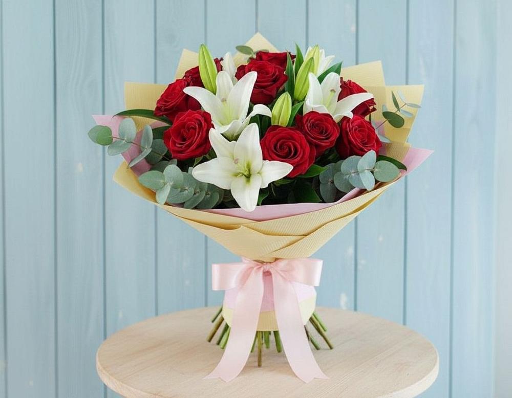 Букет цветов из: Лилии и Розы в Копанище